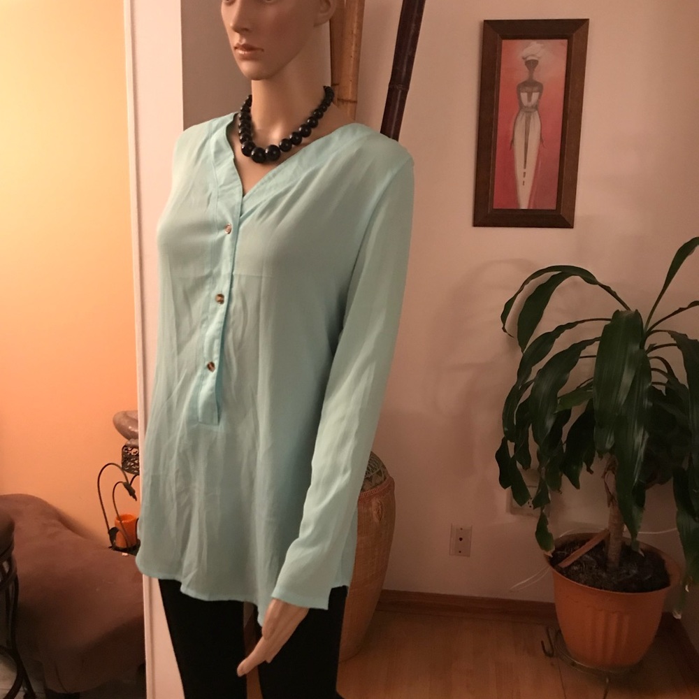 Blouse - Picture 4 of 4